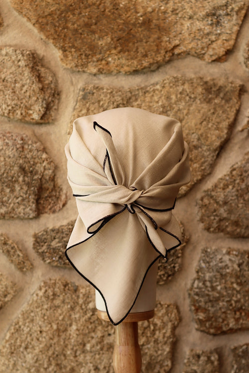 Visera Macana Beige y Negro