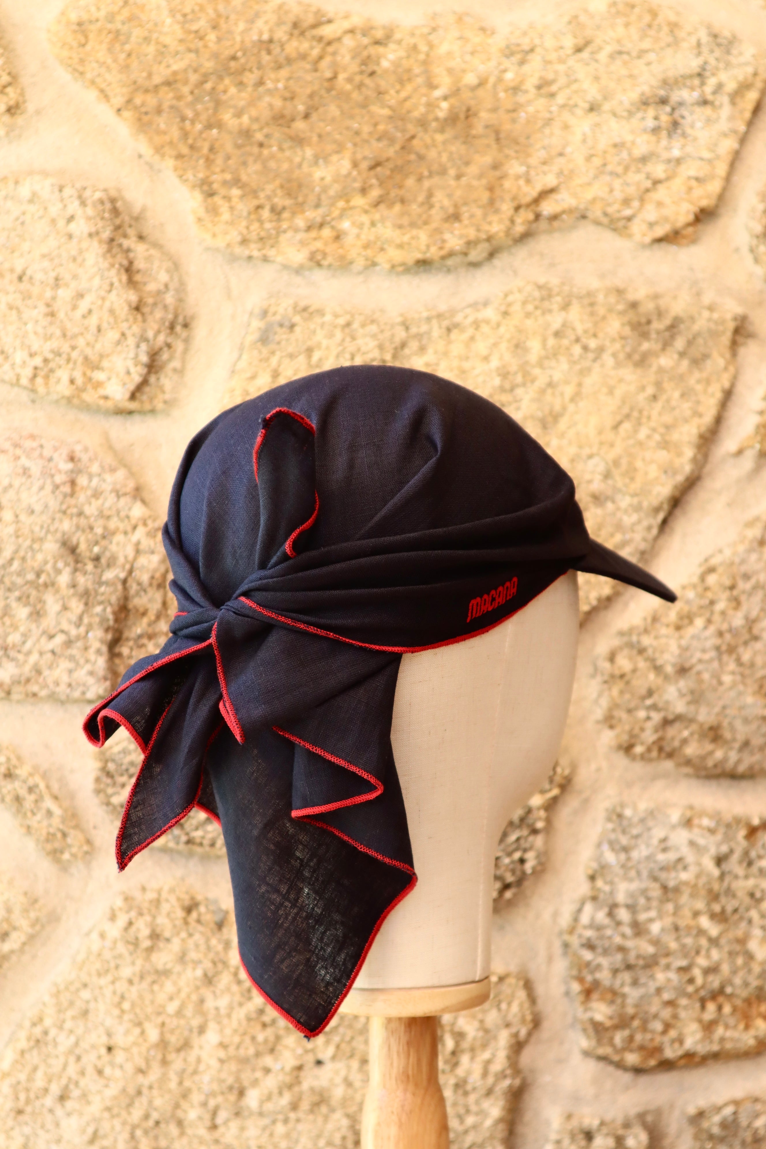 Visera Macana Azul con Rojo