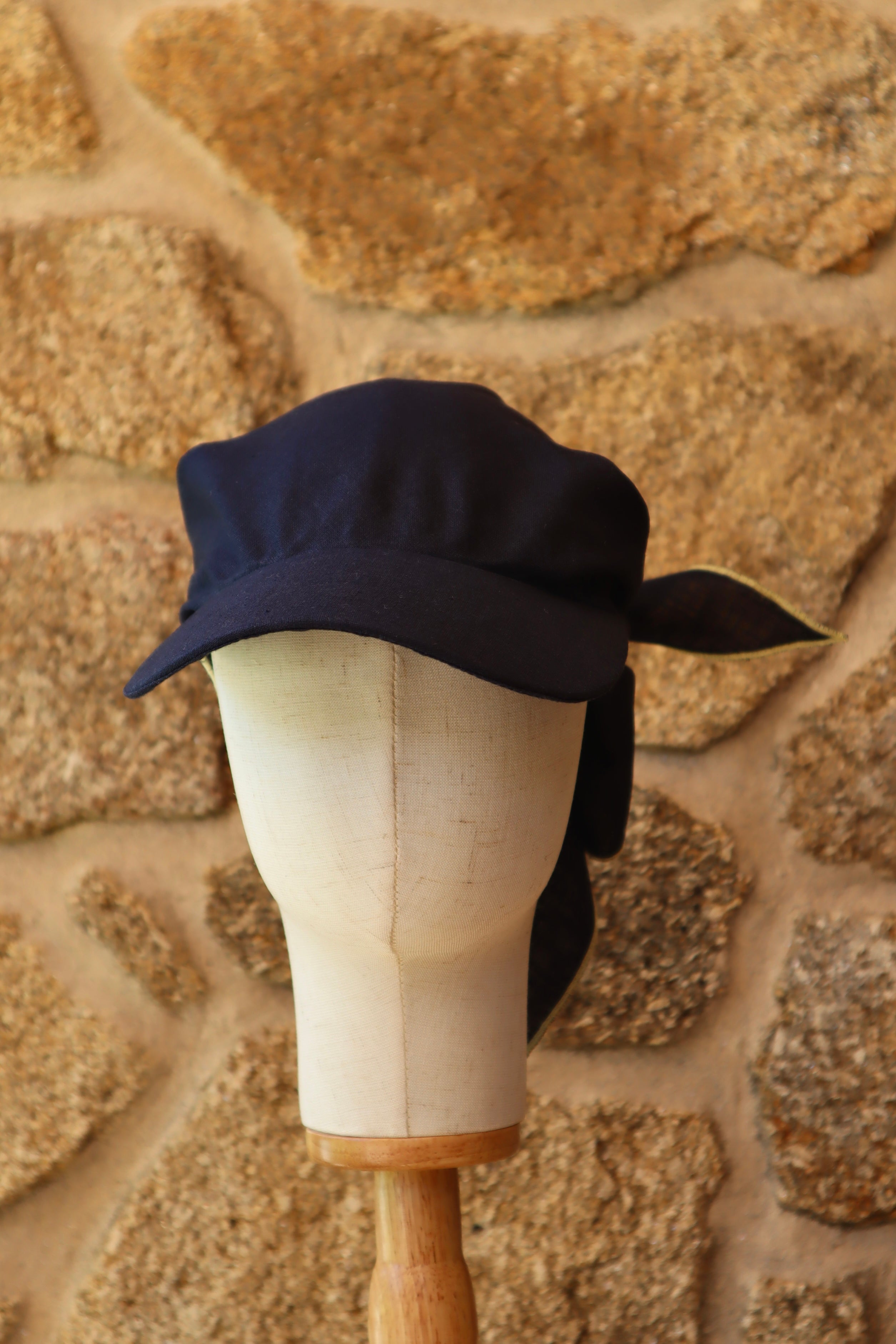 Visera Macana Extra Azul y Amarillo